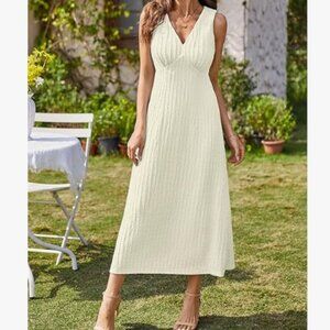 NWT Dress V Neck lined Sleeveless Maxi Empire Waist XL (fits L) Flattering!